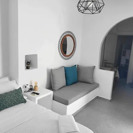 Alma Guesthouse Kythnos Exterior photo